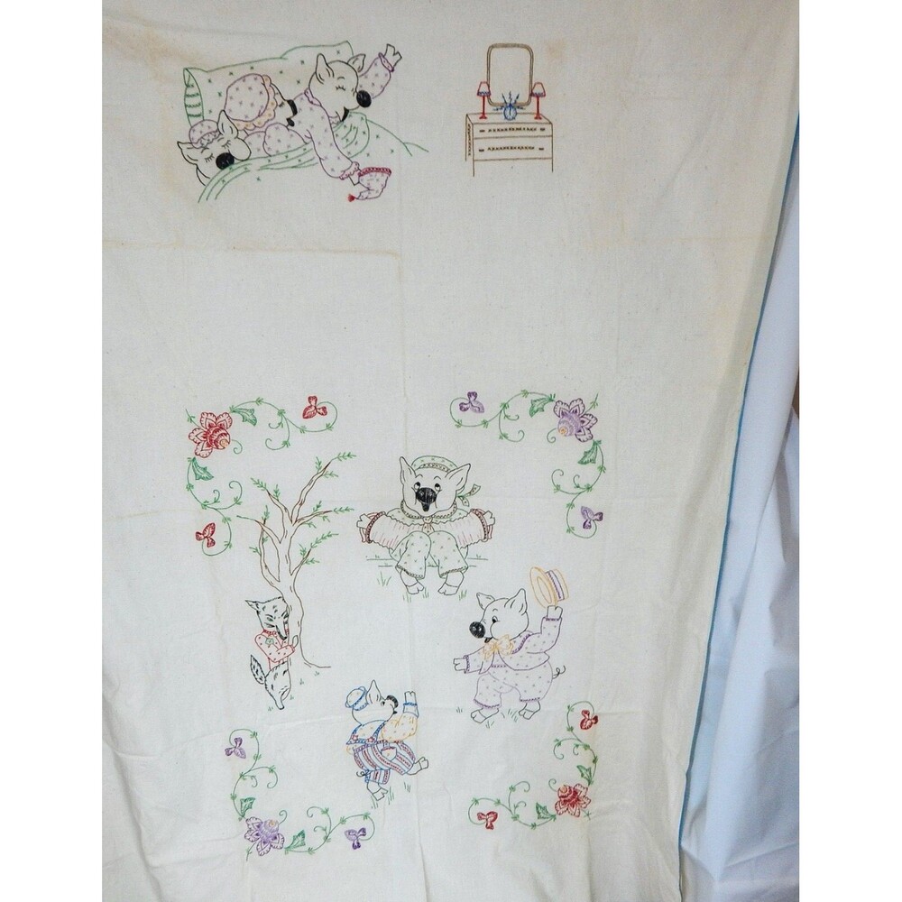 Three Little Pigs Baby Coverlet Wall Hanging Embroidery Needlepoint Nursery